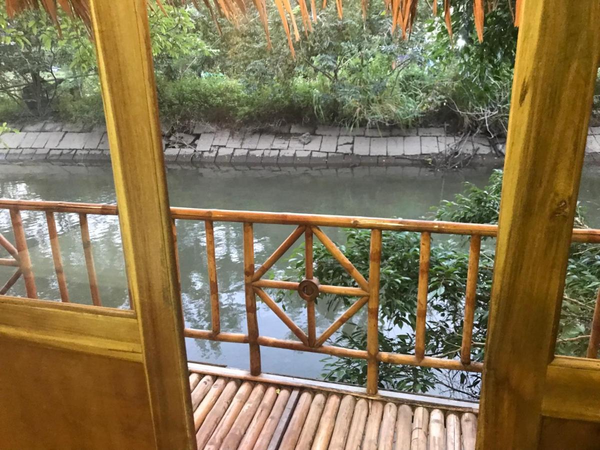 ホテル Trang An Lim Garden Xuan Son エクステリア 写真