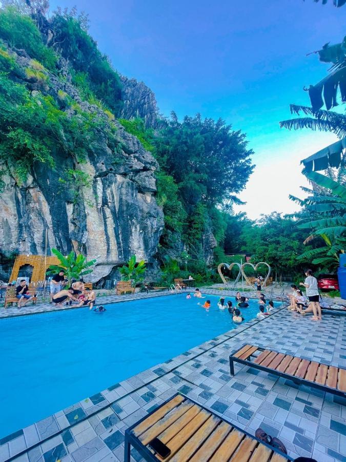 ホテル Trang An Lim Garden Xuan Son エクステリア 写真