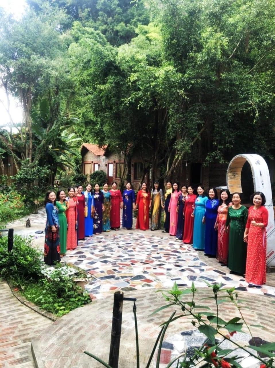 ホテル Trang An Lim Garden Xuan Son エクステリア 写真